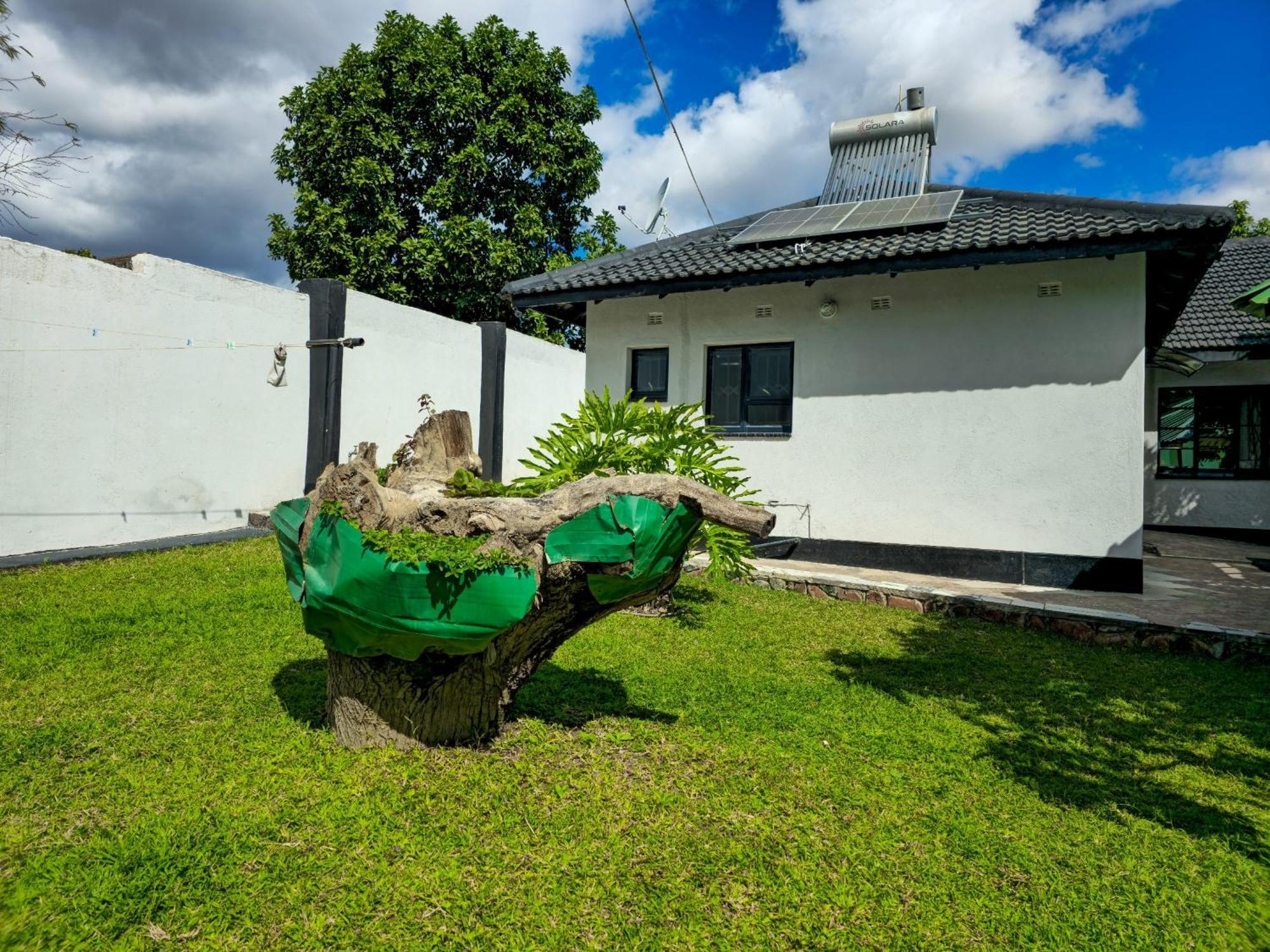26 Pike Place Mutare Exterior photo