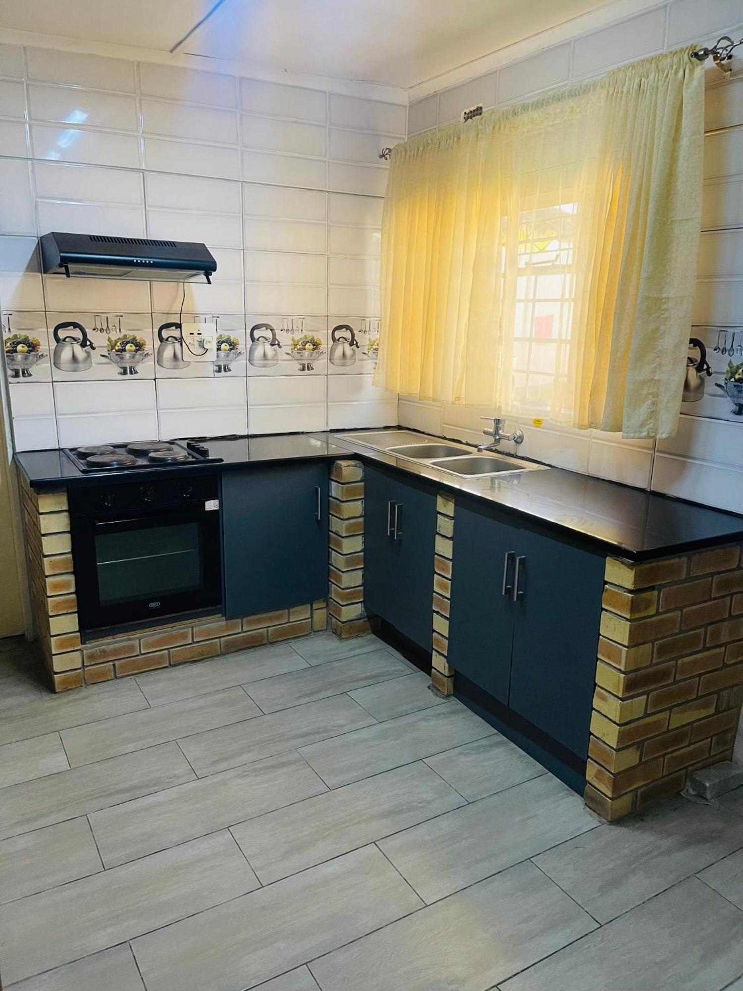 26 Pike Place Mutare Exterior photo