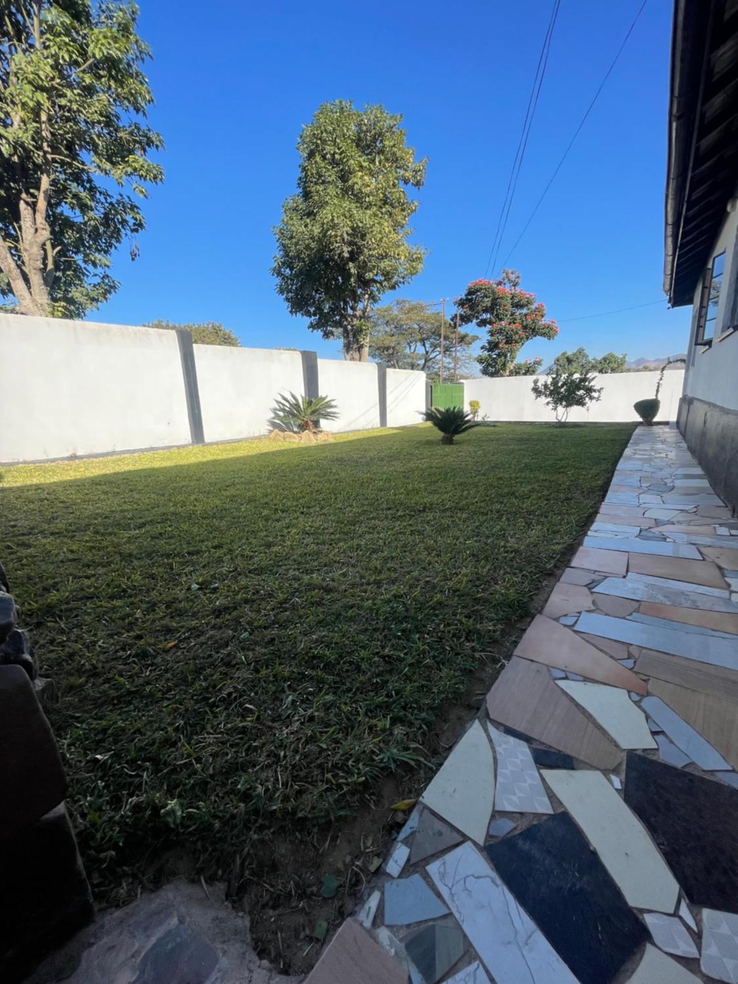 26 Pike Place Mutare Exterior photo